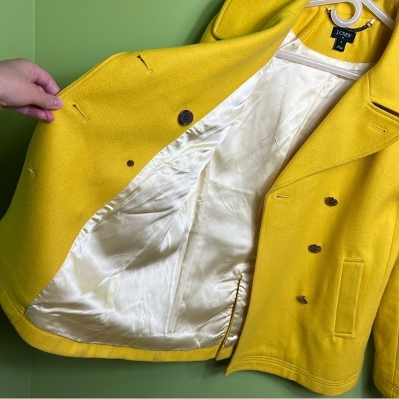 J. Crew majesty yellow button pea coat size 4 great condition - Picture 6 of 9